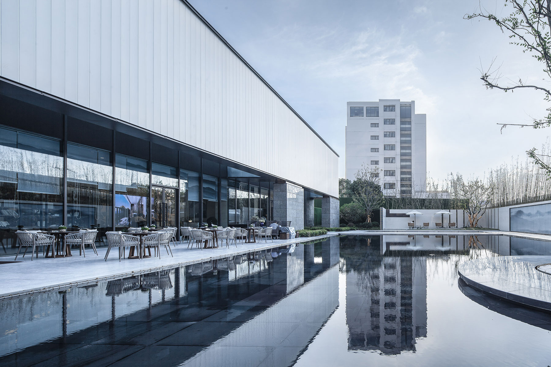 IMPERIAL INVESTMENT CORPORATION ( HONG KONG) CO .,LIMITED | How to build a more energy-saving industrial community?